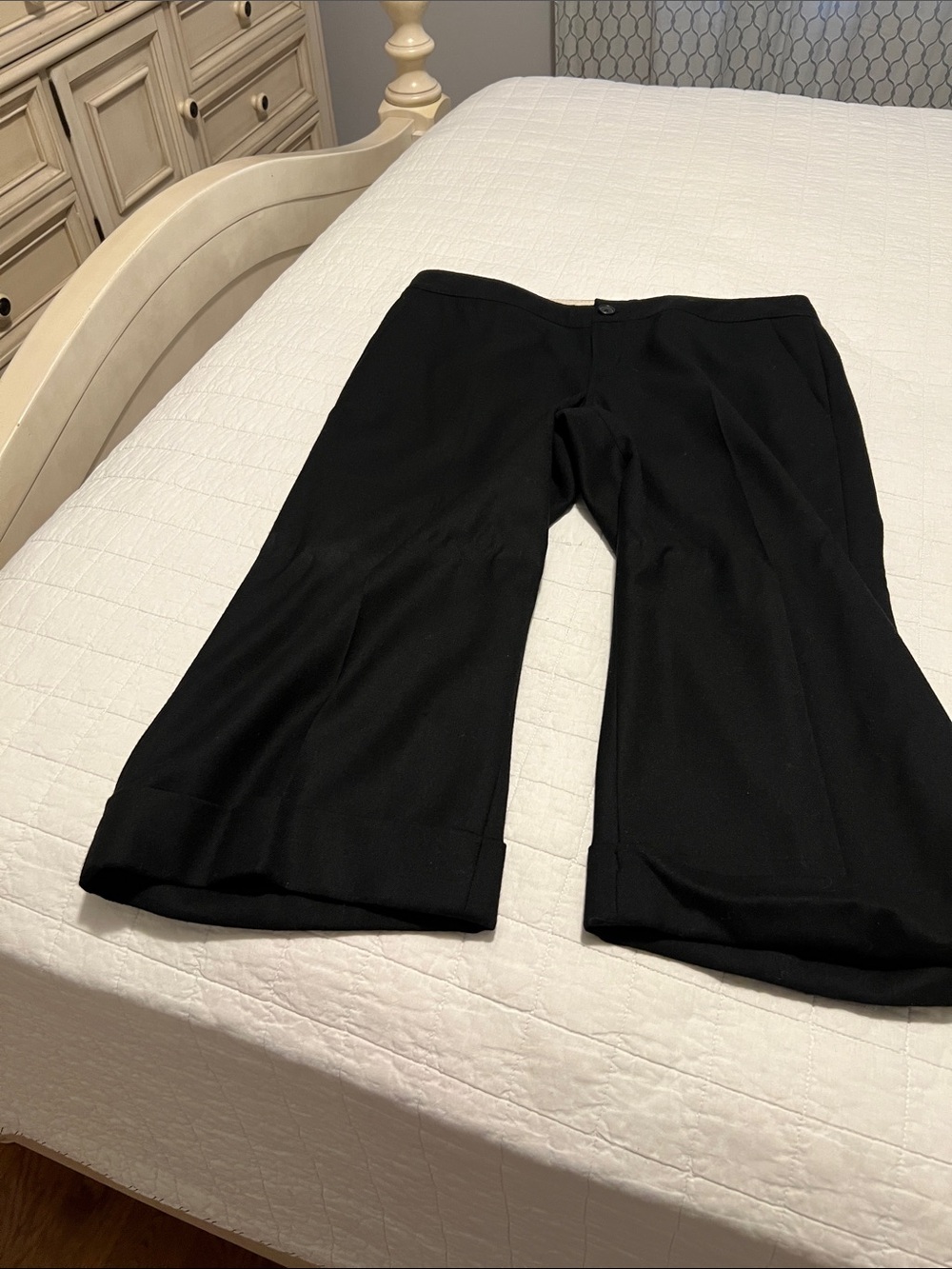Banana Republic Ryan Fit Dress Capri Pants in Black